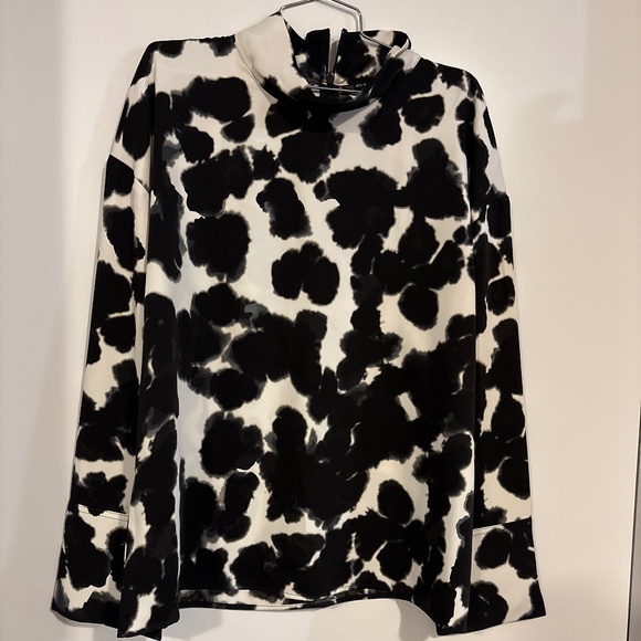 Blouse - Picture 1 of 2